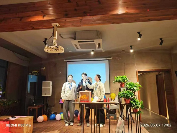 08.jpg